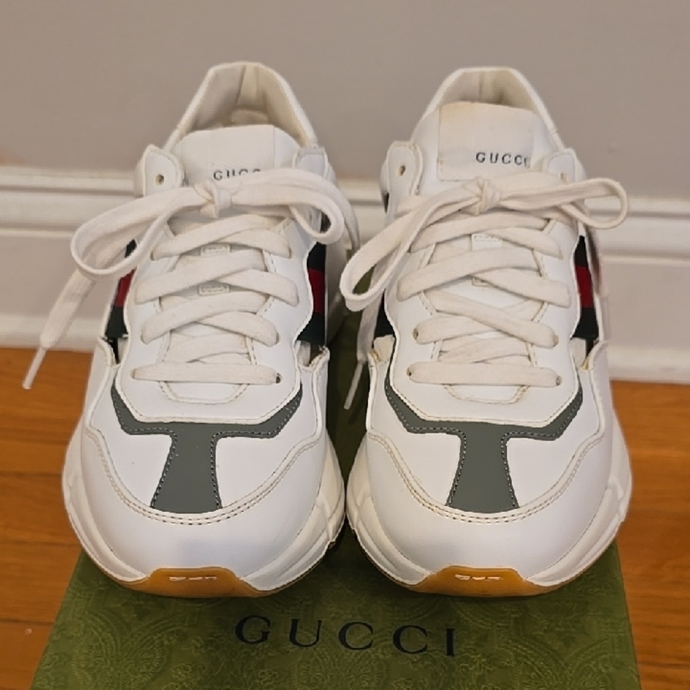 Gucci White and Gray Sneakers with Red Detail